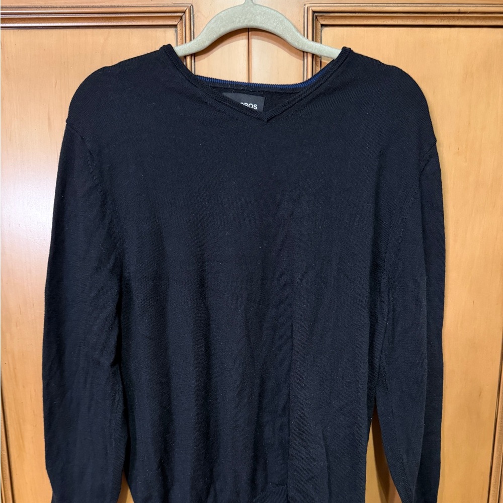 Bonobos Classic Black V-Neck Sweater